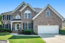4137 Autumn Cove Drive sold home in Lake Wylie, SC