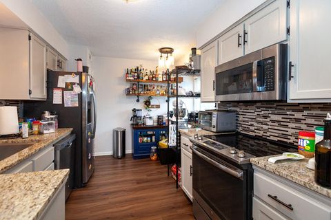7245 Winery Lane