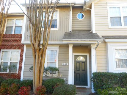 8419 Chaceview Court sold home in Villages at Avonlea, Charlotte, NC