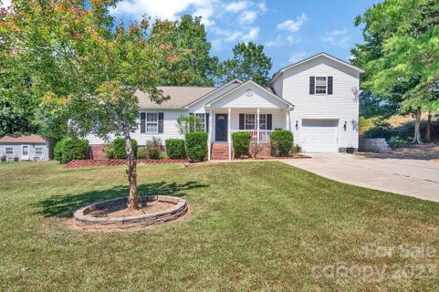 458 Stonehenge Drive