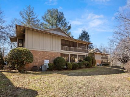 14 Cove Overlook Drive B