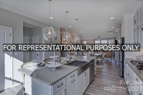 4036 Hidden Oaks Drive