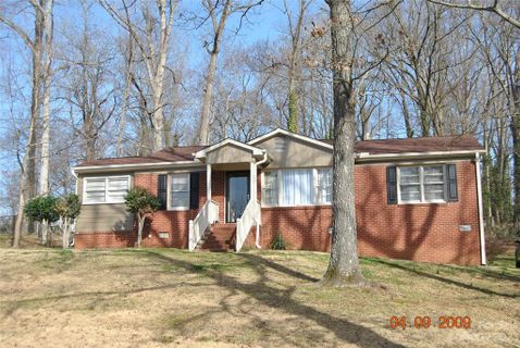 2023 Woodcrest Circle sold home in Dutchman Heights, Rock Hill, SC