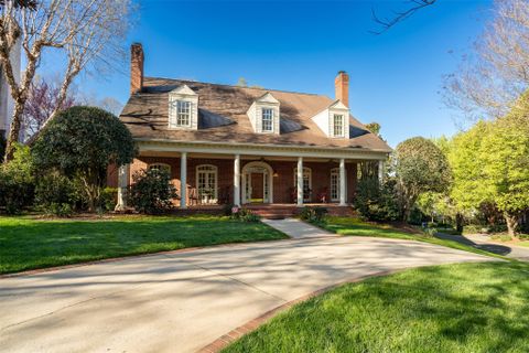 2115 Foxcroft Woods Lane sold home in Foxcroft Woods, Charlotte, NC
