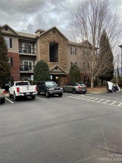 528 Appeldoorn Circle