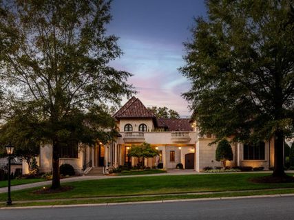 8614 Longview Club Drive