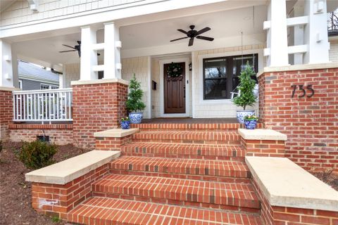 735 Poindexter Drive