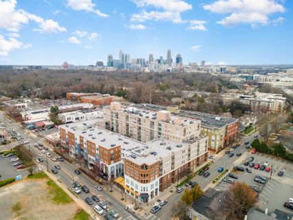 1315 East Boulevard 318