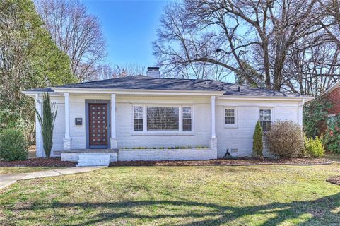 1114 Norland Road