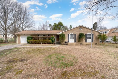 4311 Rolling Acres Road