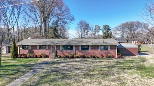 2420 Mary Ann Drive sold home in Woodsdale Acres, Charlotte, NC