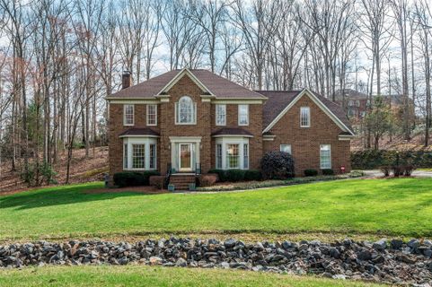 5480 Camlan Court