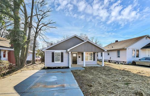 211 Bradford Drive