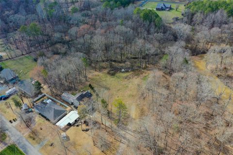 3654 Waterloo Drive