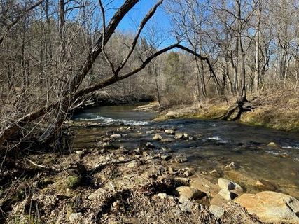 0000 Reedy Run None sold home in Blue Rock Valley, Hendersonville, NC