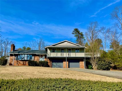 106 Timberlake Drive
