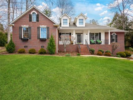 1051 Linkside Drive