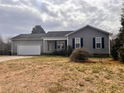 2010 Beauty Street