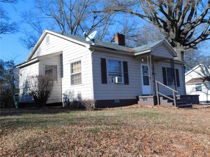 323 N New Hope Road sold home in Sunrise Park, Gastonia, NC