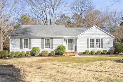7723 Winterset Drive
