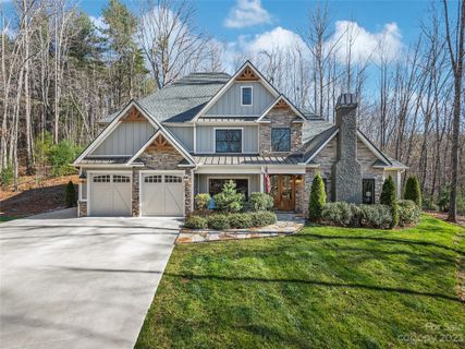 113 Glen Trillium Drive sold home in Trillium Glen, Fletcher, NC