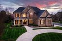 16704 Bridgemount Avenue sold home in Charlotte, SC