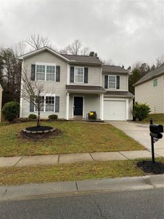 1457 Hyacinthia Lane