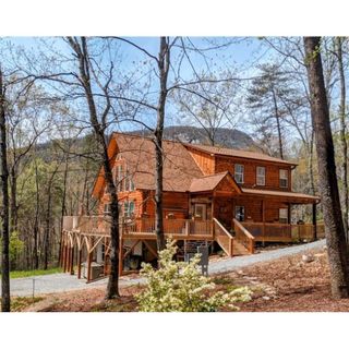 Previously sold for $825,000