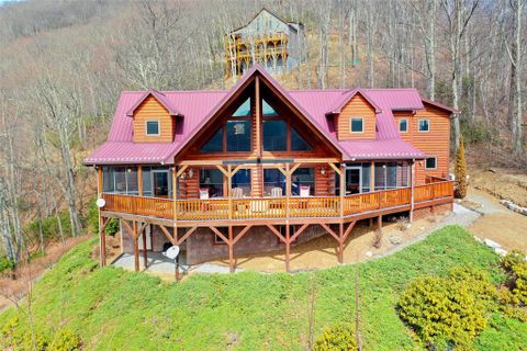 258 Paddock Lane sold home in Country Club Cove Estates, Maggie Valley, NC