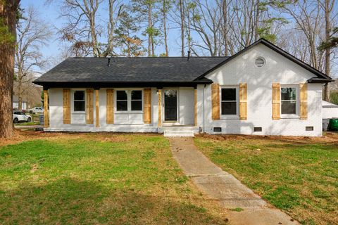 5201 Amity Place