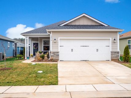 5976 Pier Drive