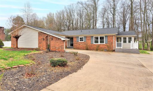 750 Pleasantdale Drive sold home in Pleasantdale Acres, Shelby, NC