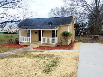 1907 Gum Street sold home in Flint Manufacturing Company, Gastonia, NC
