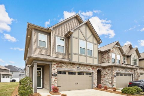 9258 Glenburn Lane