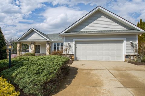92 Whistlewood Lane