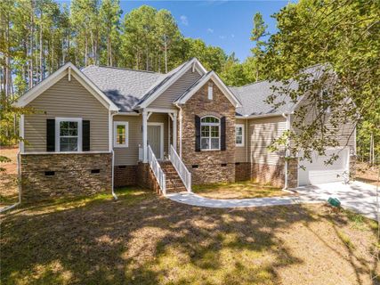 Previously sold for $445,000