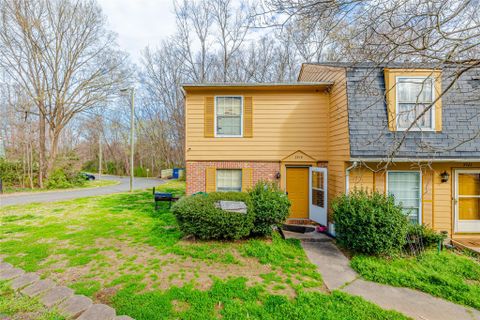 3919 Briarhill Drive sold home in Milton Commons, Charlotte, NC