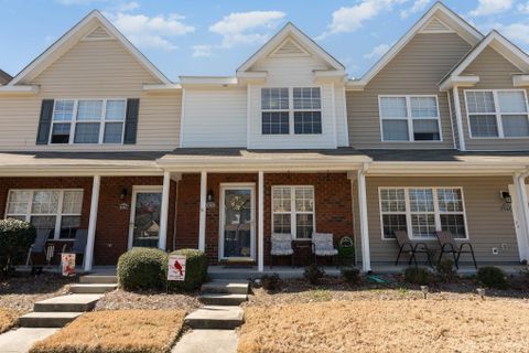 1569 Maypine Commons Way