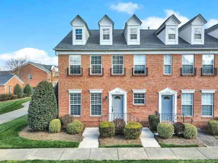 3805 Dill Alley