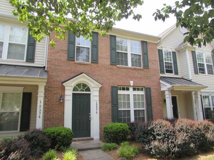 12370 Swan Wings Place