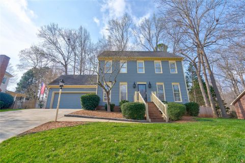 2817 Colony Woods Drive sold home in Colony Woods, Gastonia, NC
