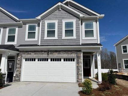 4719 Darcey Way 95 Blayre