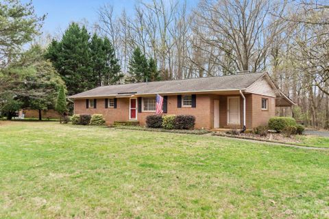 8815 Plaza Park Drive sold home in Plaza Park, Charlotte, NC