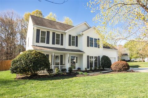6033 Hedgecrest Place sold home in Kelsey Glen, Charlotte, NC
