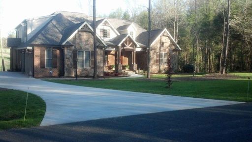 9528 Guildbrook Road sold home in Cedarbrook Acres, Davidson, NC