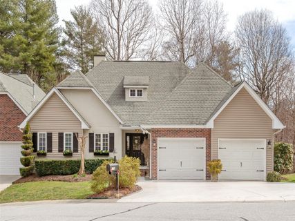 208 Carriage Spring Way