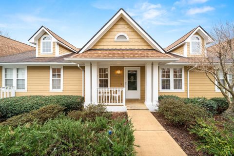 302 Woodlea Court