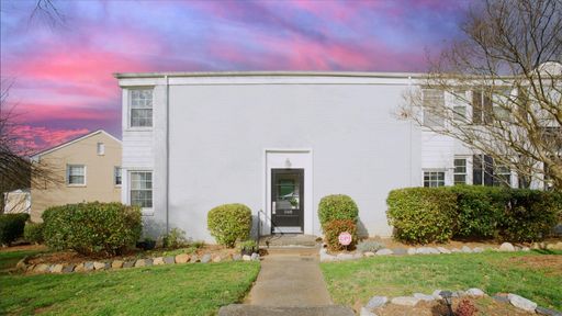 568 Wakefield Drive B