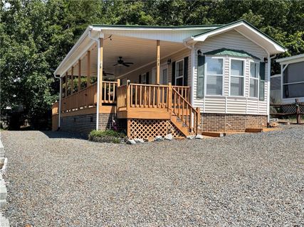 138 Grand View Drive