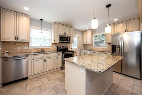2114 Emerywood Drive